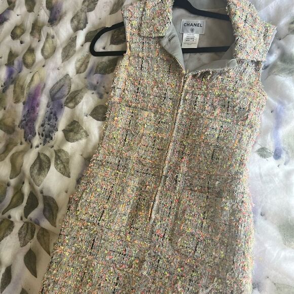 - Chanel Tweed Dress - Picture 8 of 9